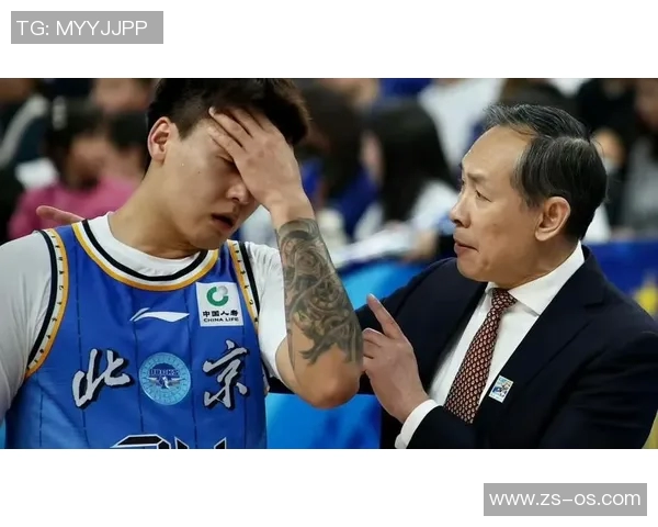 足坛风波再起八卦社媒回应争议事件引发球迷热议